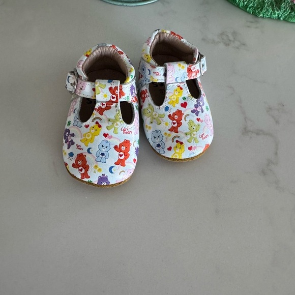 0-3 month Little Piggies leather Care Bear shoes - Picture 3 of 5